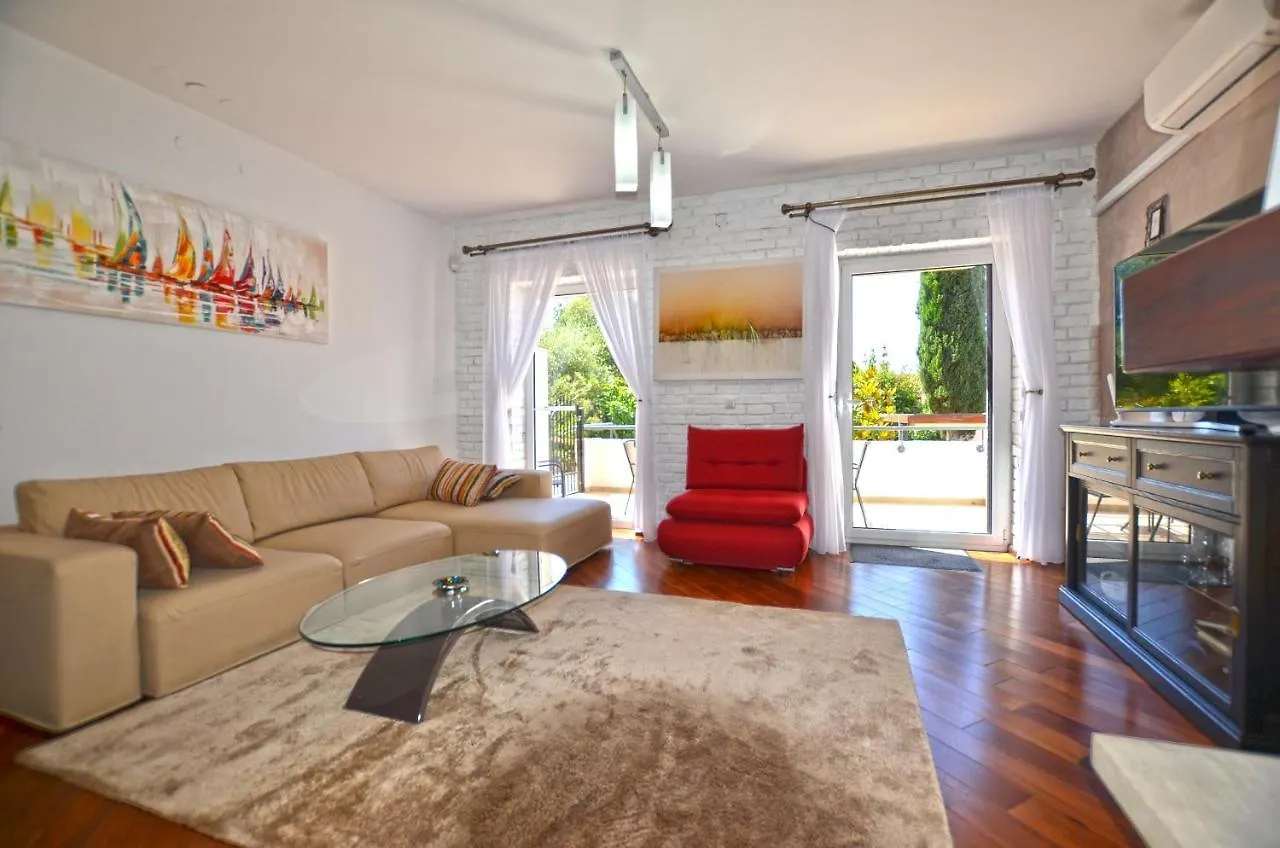 Apartment Max Rovinj 0*,  Croatia